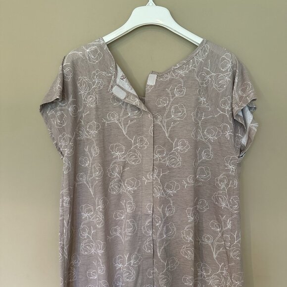 Kindred Bravely Labor and Nursing Nightgown in Light Taupe - Picture 8 of 9